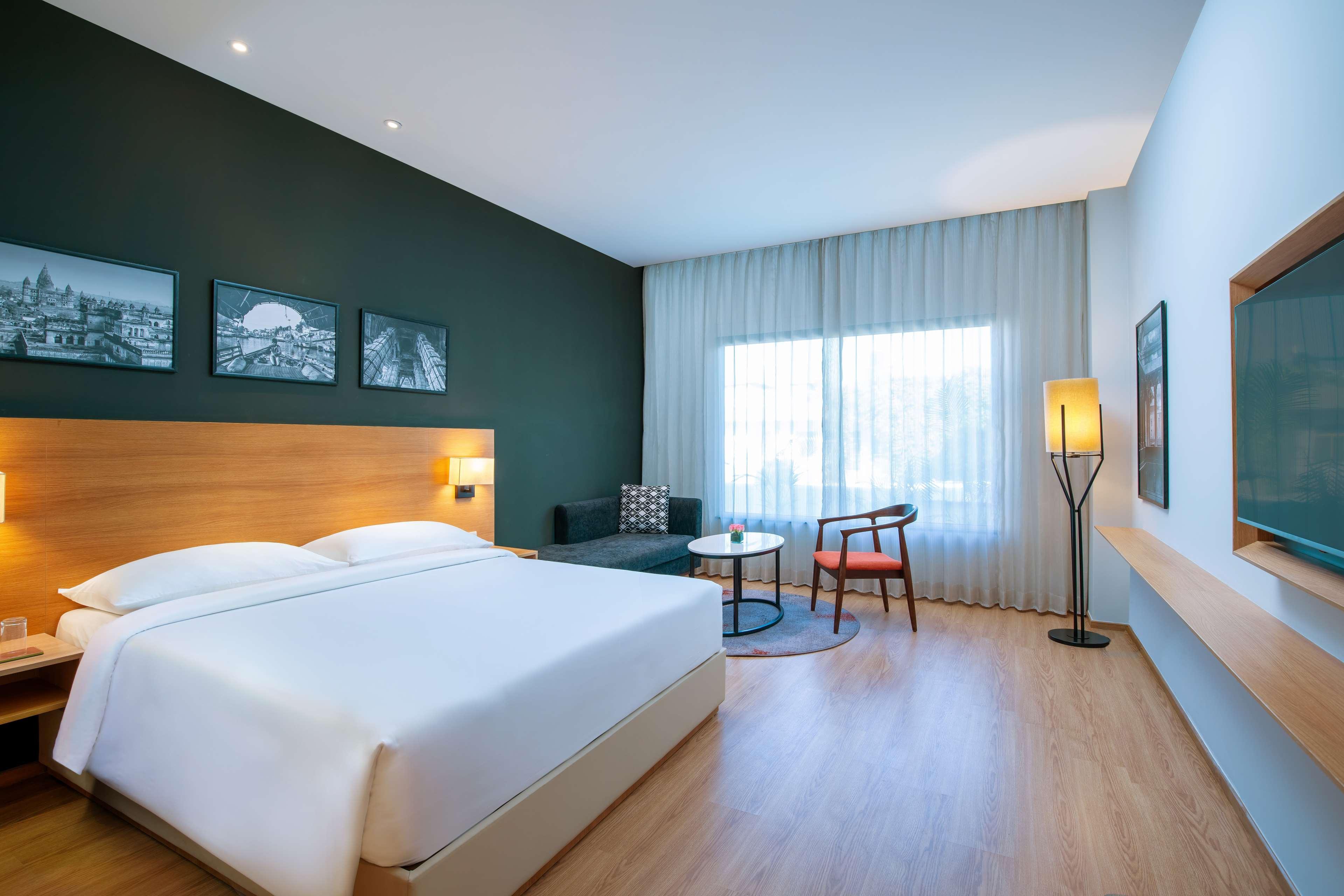 Park Inn By Radisson Gwalior Exterior photo