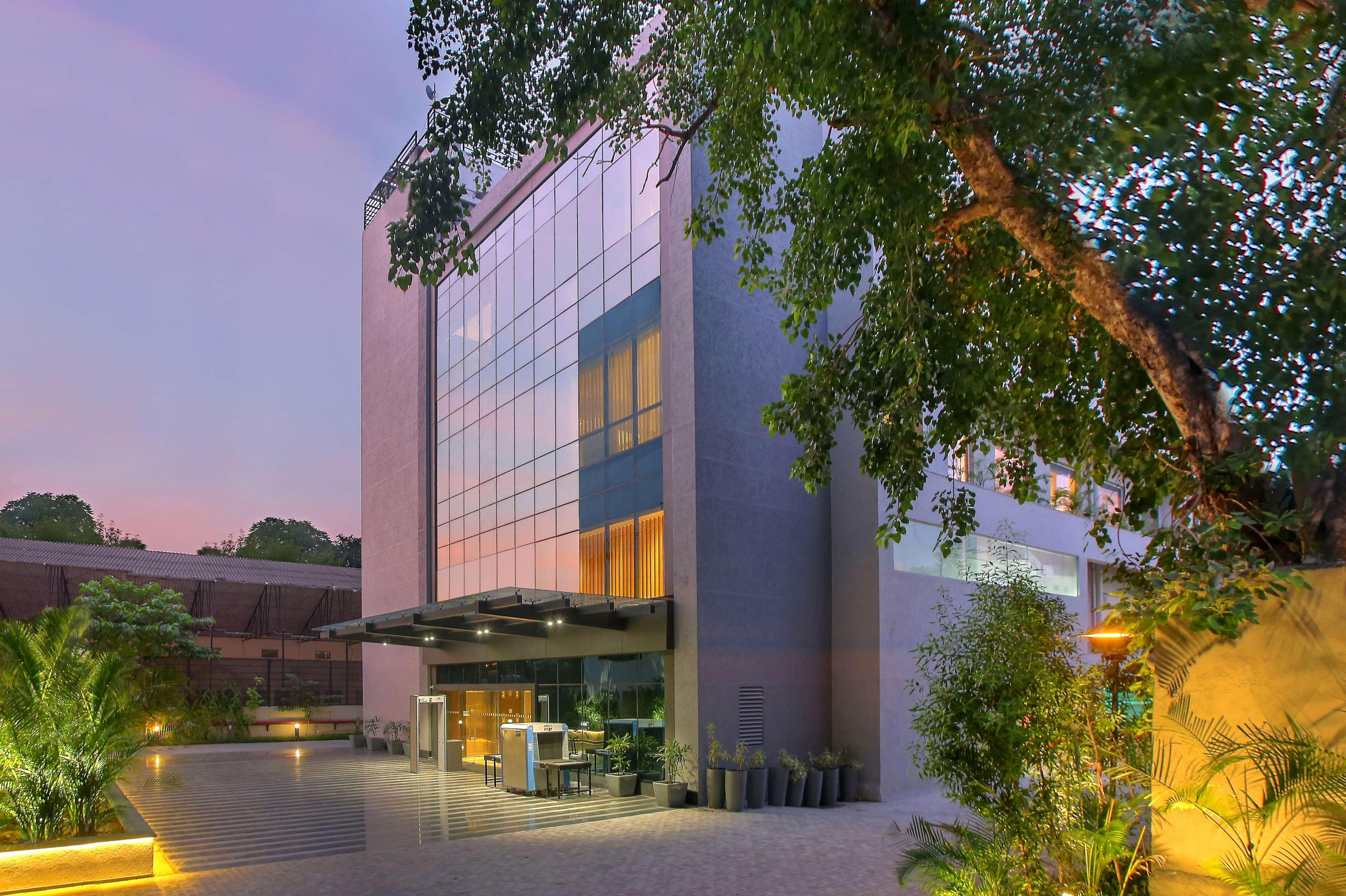 Park Inn By Radisson Gwalior Exterior photo